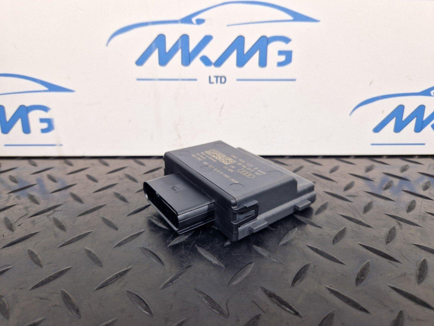 16-23 AUDI A5 F5 2.0TDI DET DIESEL ENGINE FUEL PUMP CONTROL MODULE 8W0906121B