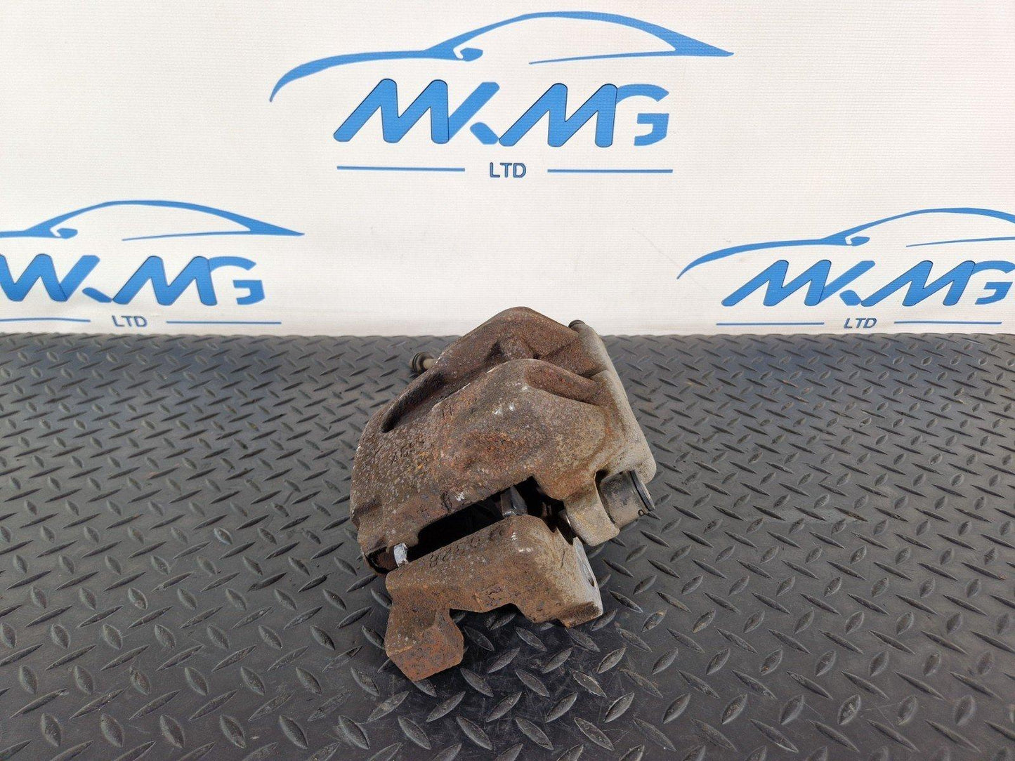 15-18 MERCEDES-BENZ ML GLE  W166 FRONT LEFT N/S BRAKE CALIPER 4895LH 27552591