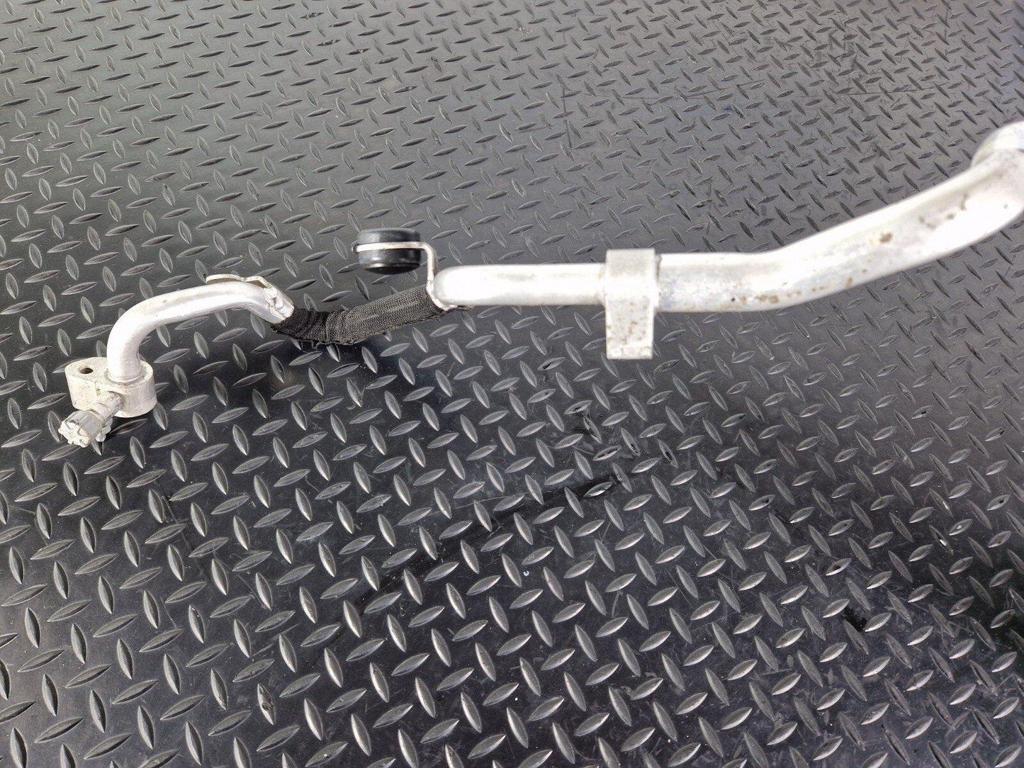 18-ON MERCEDES BENZ A CLASS W177 GENUINE AC AIR CONDITIONING PIPE A1778305201
