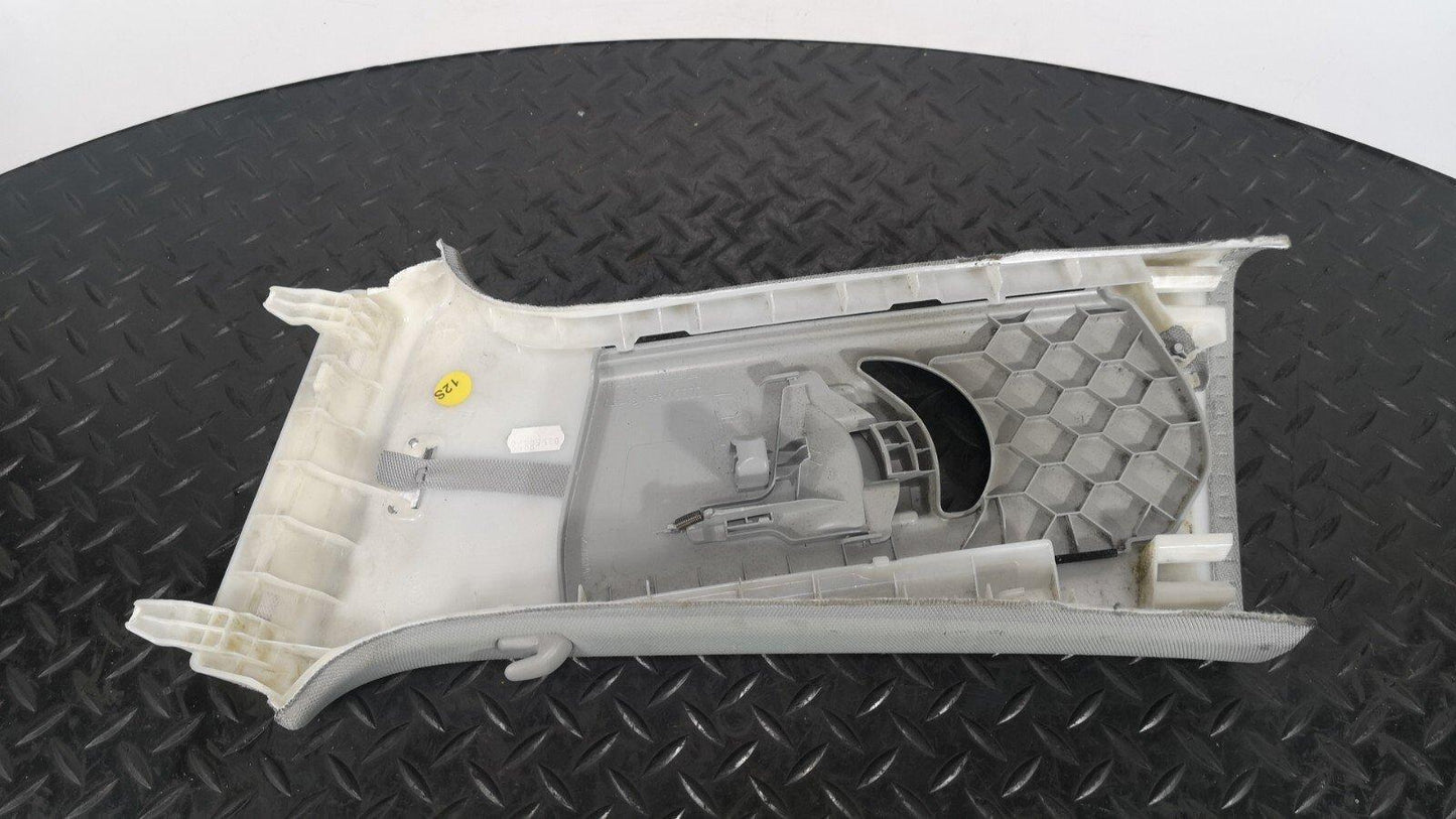 16-19 AUDI A4 B9 S-LINE GENUINE RIGHT DRIVER SIDE B-PILLAR TRIM COVER 8W0867244C