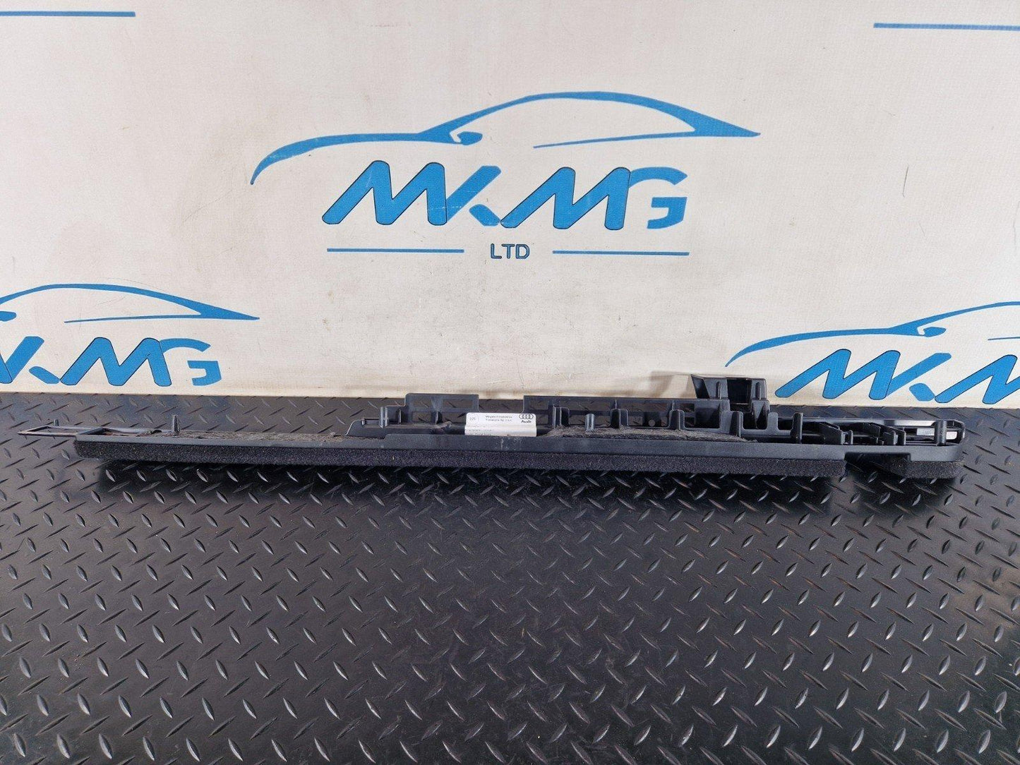 16-19 AUDI A4 B9 OEM RIGHT DRIVER SIDE REAR BOOT INTERIOR TRIM 8W9861828E