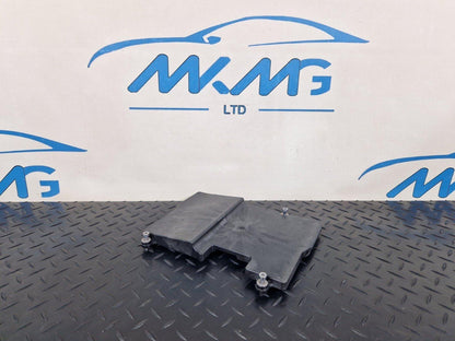 19-ON MERCEDES BENZ B CLASS W247 FUSE BOX RELAY TRIM COVER LID A2475457300
