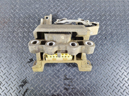18-ON MERCEDES BENZ SPRINTER W910 FWD OM651.958 ENGINE MOUNT BRACKET A9102410000
