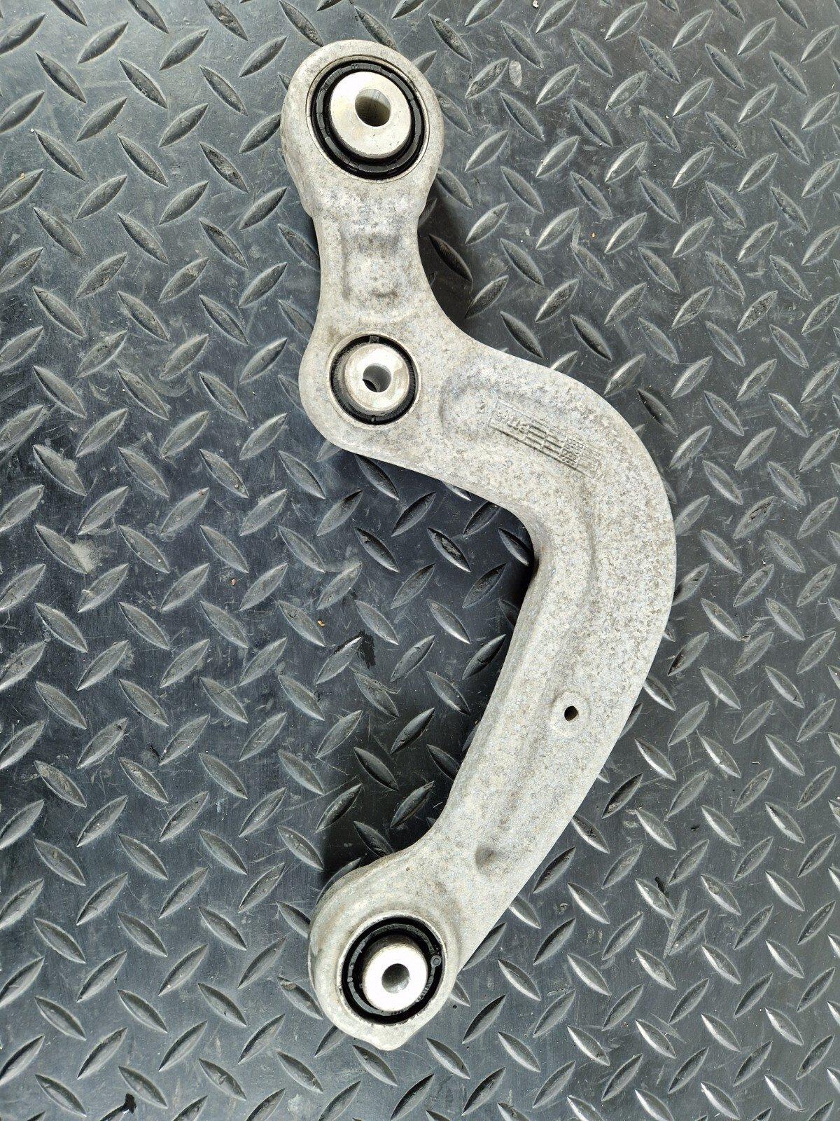GENUINE AUDI A4 B9 A5 S5 F5 REAR LEFT OR RIGHT CONTROL ARM 8W0505361E