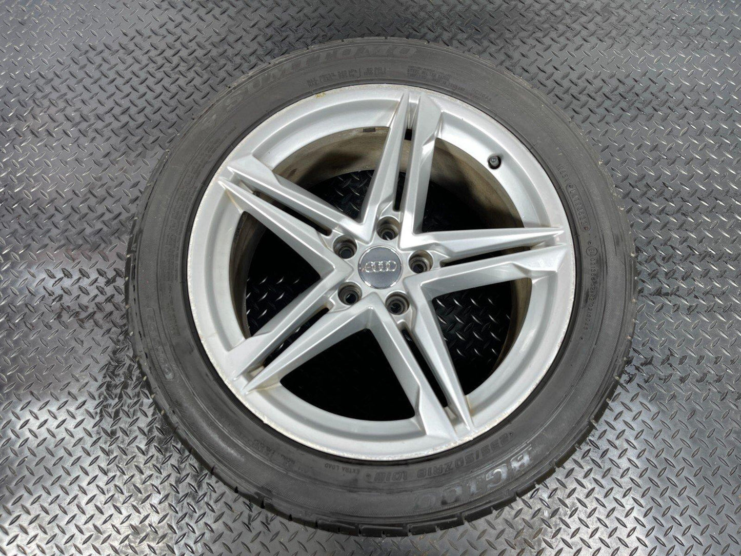 AUDI A5 S-LINE 18" OEM ALLOY WHEEL 8W0601025DE 8.5JX18 ET29 WITH TYRE 235/50/18