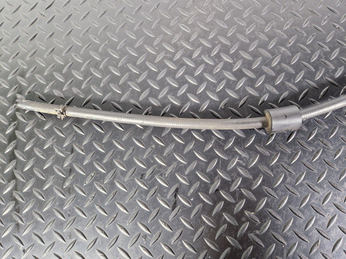 14-21 MERCEDES BENZ W205 WATER COOLING PIPE HOSE LINE A2058308402