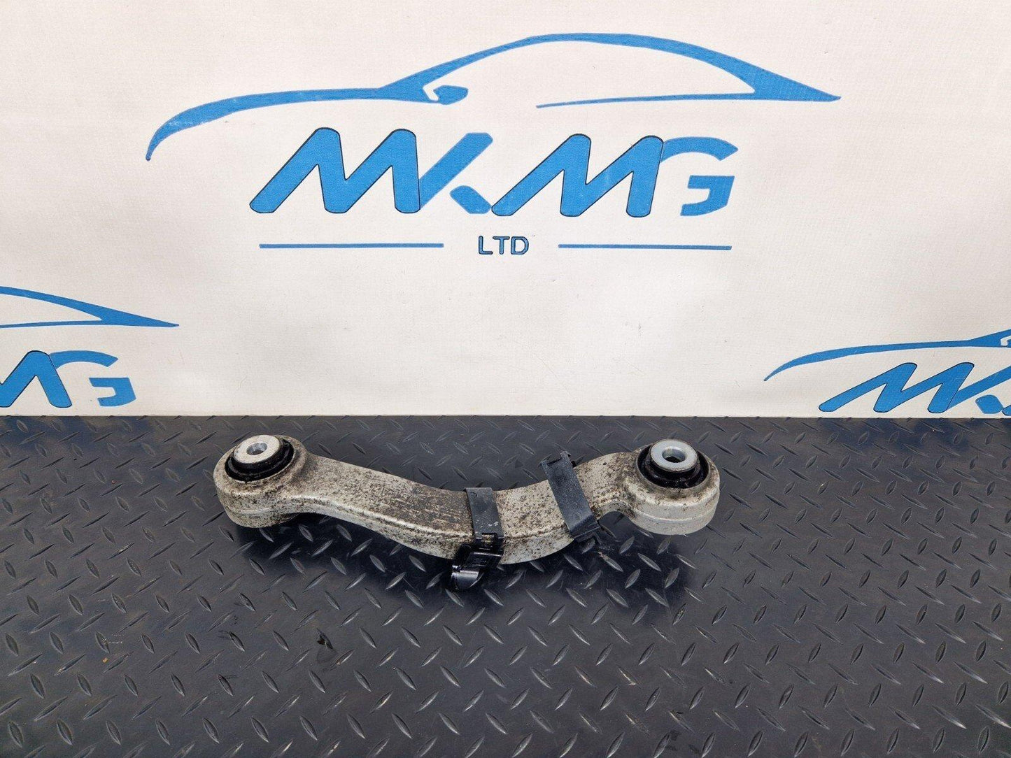 11-18 BMW 6 SERIES F06 GENUINE RIGHT O/S CONTROL ARM WISHBONE OEM 608216