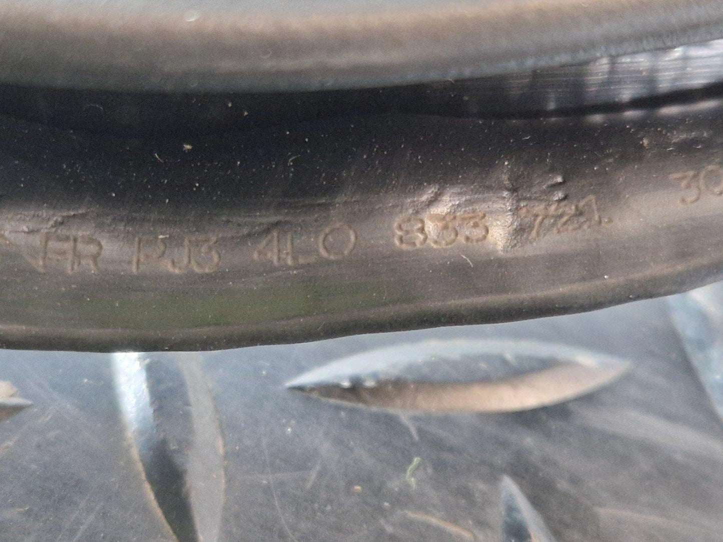 10-15 AUDI Q7 4L 3.0 TDI OEM REAR DOOR RUBBER SEAL FITS LEFT & RIGHT 4L0833721A