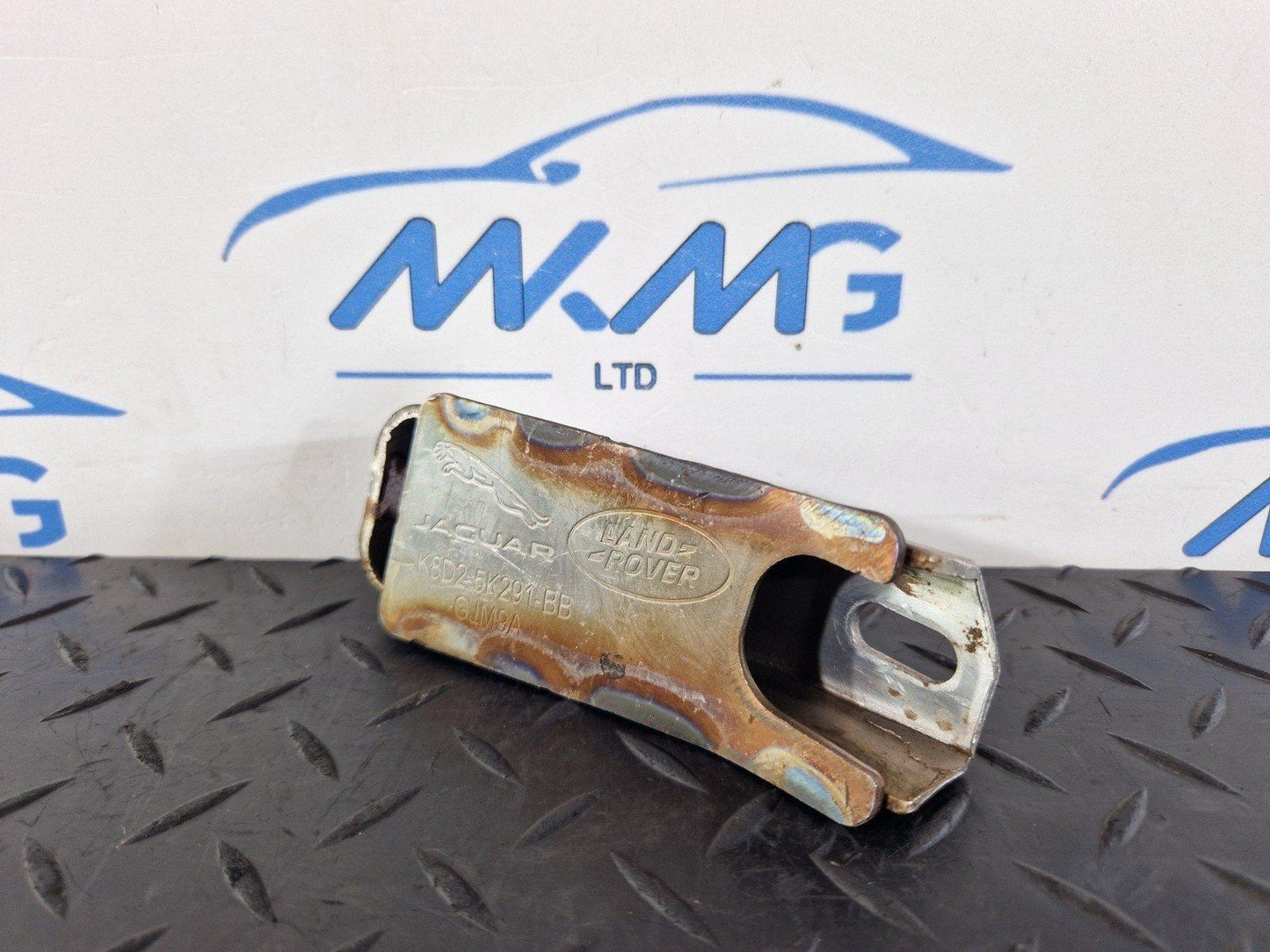 19-ON RANGE ROVER EVOQUE L551 EXHAUST HANGER BRACKET K8D25K291BB