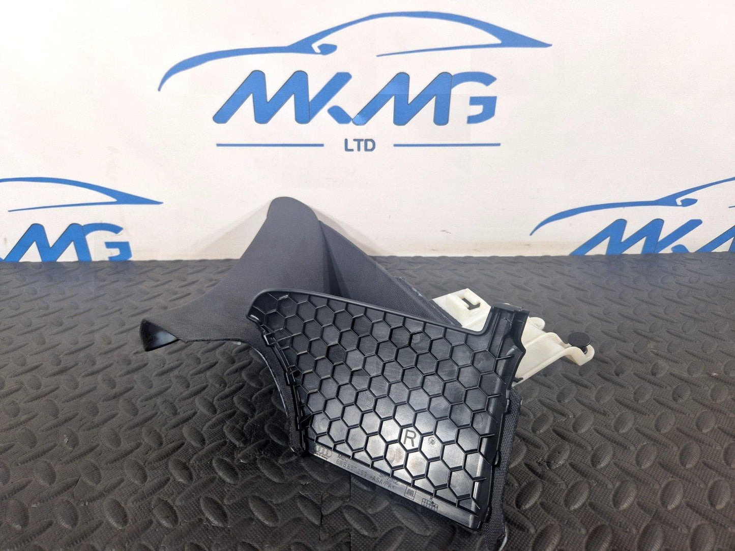 16-19 AUDI A4 B9 REAR RIGHT DRIVER SIDE COMPLETE C-PILLAR TRIM 8W5867288B