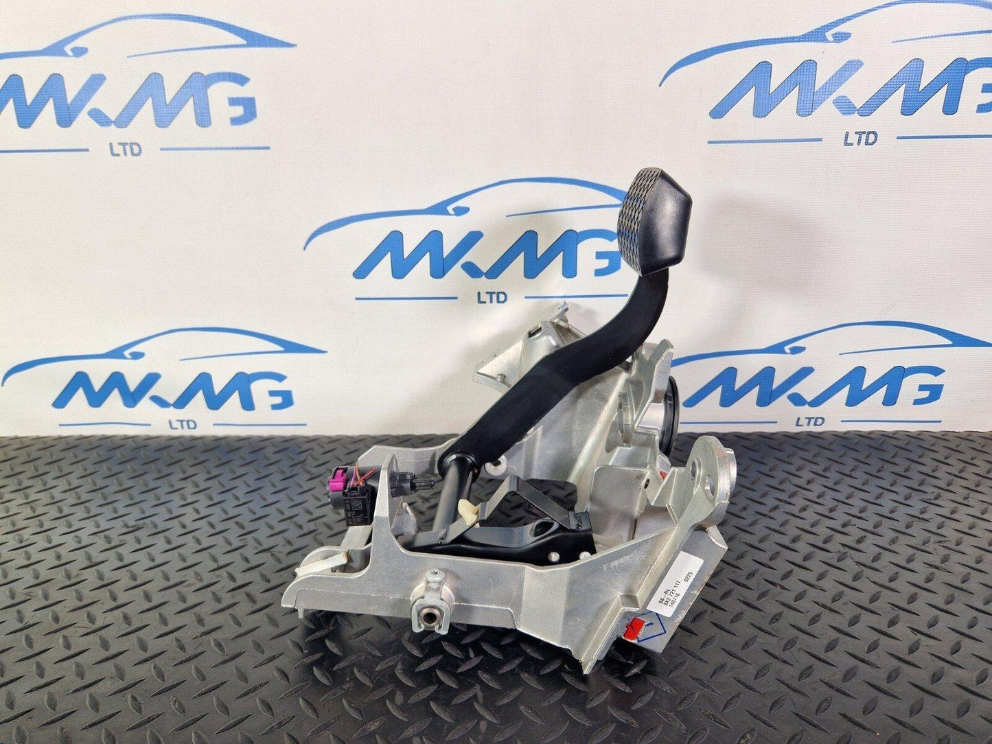 12-17 AUDI Q5 S-LINE GENUINE OEM BRAKE PEDAL 8K2721117