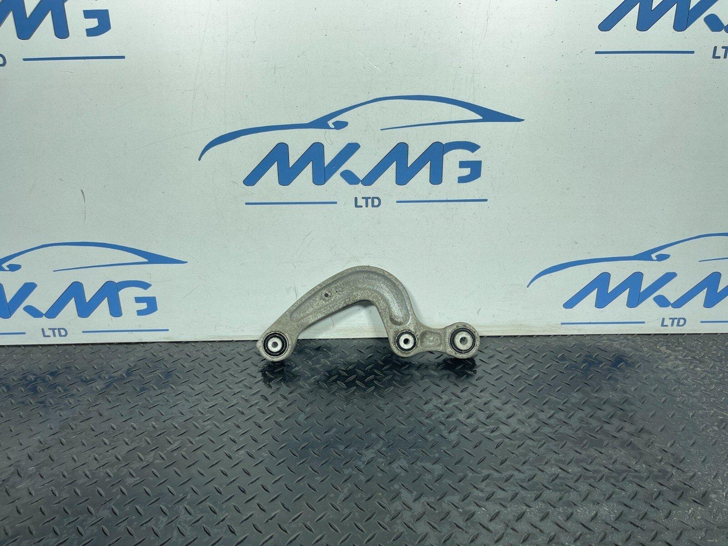 GENUINE AUDI A4 B9 A5 S5 F5 REAR LEFT OR RIGHT CONTROL ARM 8W0505361E