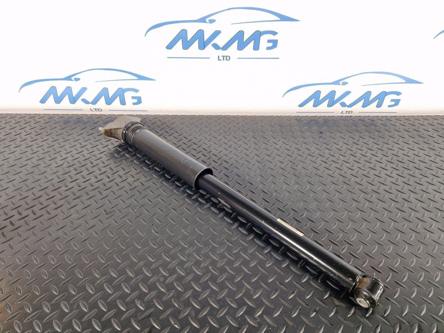 19-ON MERCEDES BENZ CLA C118 GENUINE REAR LEFT SHOCK ABSORBER A1183201501
