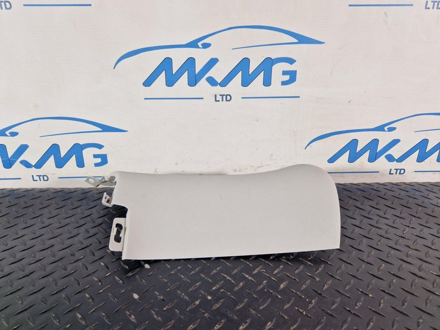 11-19 MERCEDES BENZ ML W166 REAR INTERIOR D PILLAR TRIM COVER A1666900525