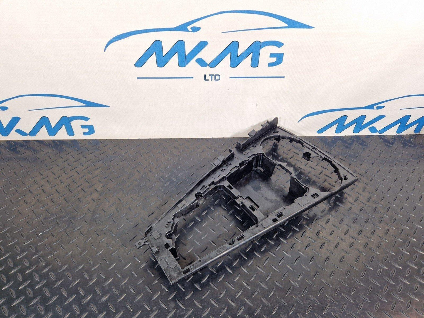 16-23 AUDI A5 F5 GENUINE CENTRE CONSOLE TRIM 8W2864261A