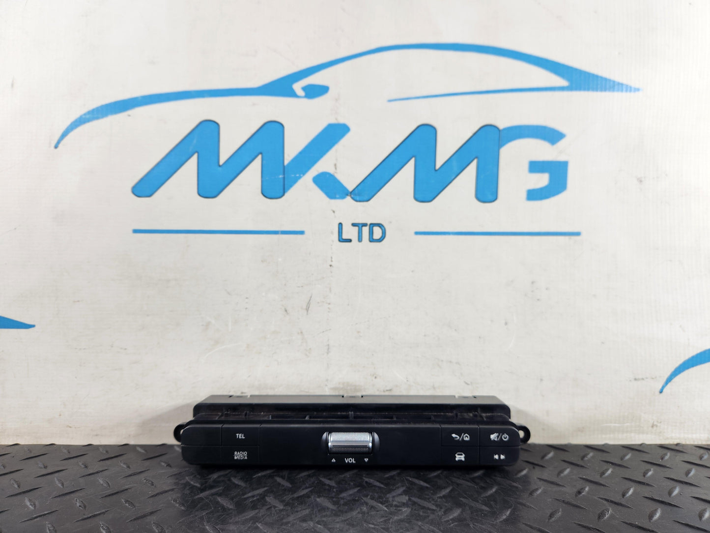 Mercedes Sprinter W907 Standard Cargo Van Radio Control Switch Panel A9079002203