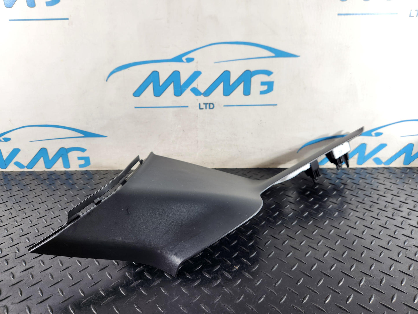 Land Rover Range Rover Evoque L551 SUV D-Pillar Upper Trim K8D2-51748-AAW