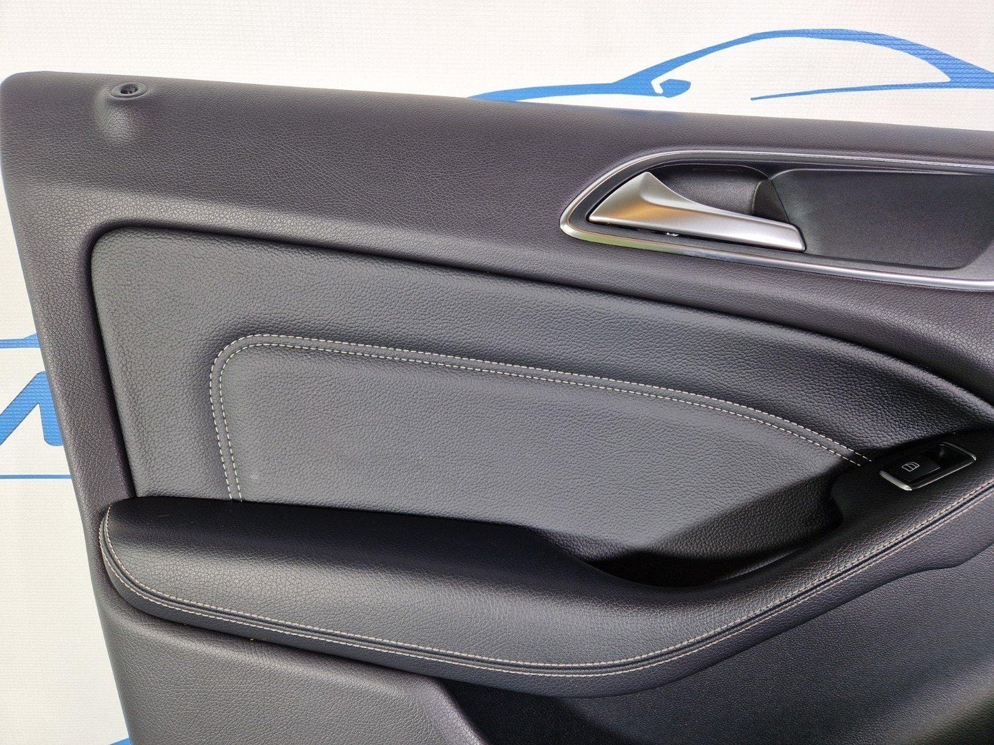 12-18 MERCEDES BENZ B-CLASS W246 FRONT PASSENGER DOOR CARD PANEL A2467201348