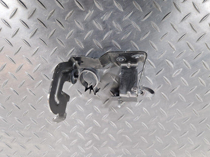 18-ON MERCEDES SPRINTER W907 W910 FIREWALL HOLDER BRACKET A9108301801