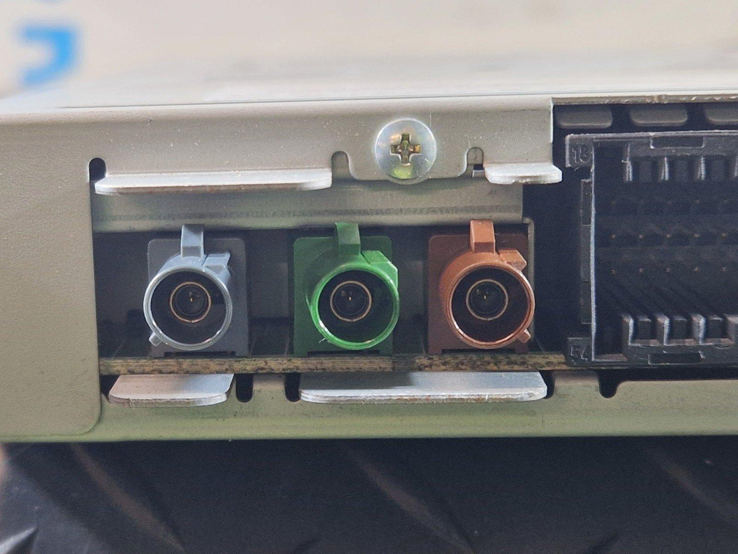 10-15 AUDI Q7 4L GENUINE REAR VIEW CAMERA CONTROL MODULE ECU 4L0910441B