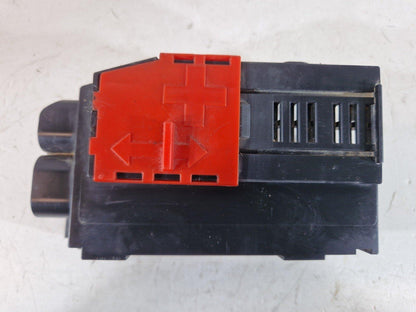 16-19 MERCEDES BENZ GLE W166 FUSE BOX HOUSING COVER A1665450900