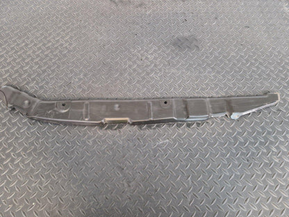 16-20 AUDI Q7 4M GENUINE FRONT RIGHT O/S WING FENDER END TRIM 4M8821112