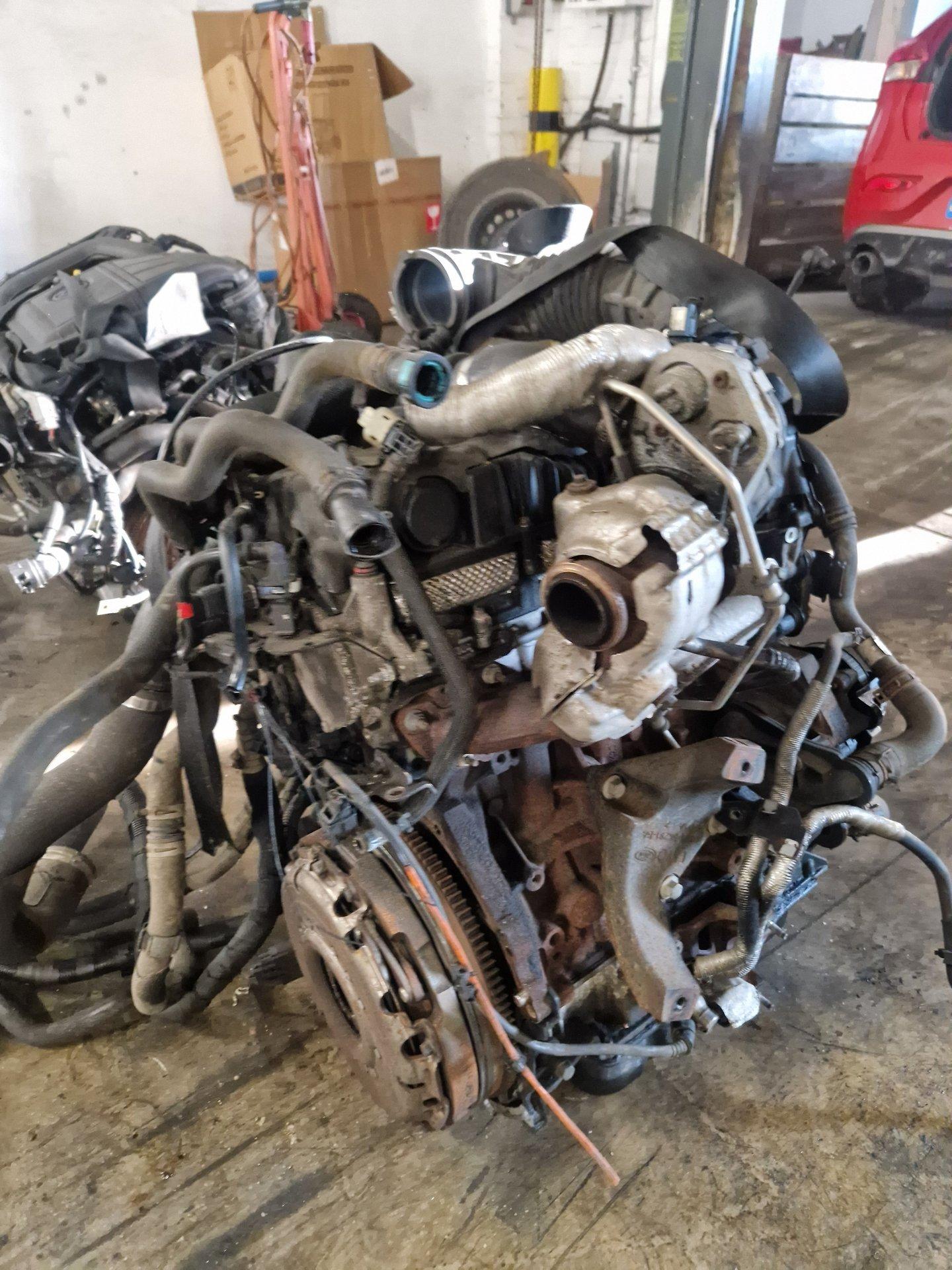 Ford Transit MK8 (V363) Cargo Van Engine