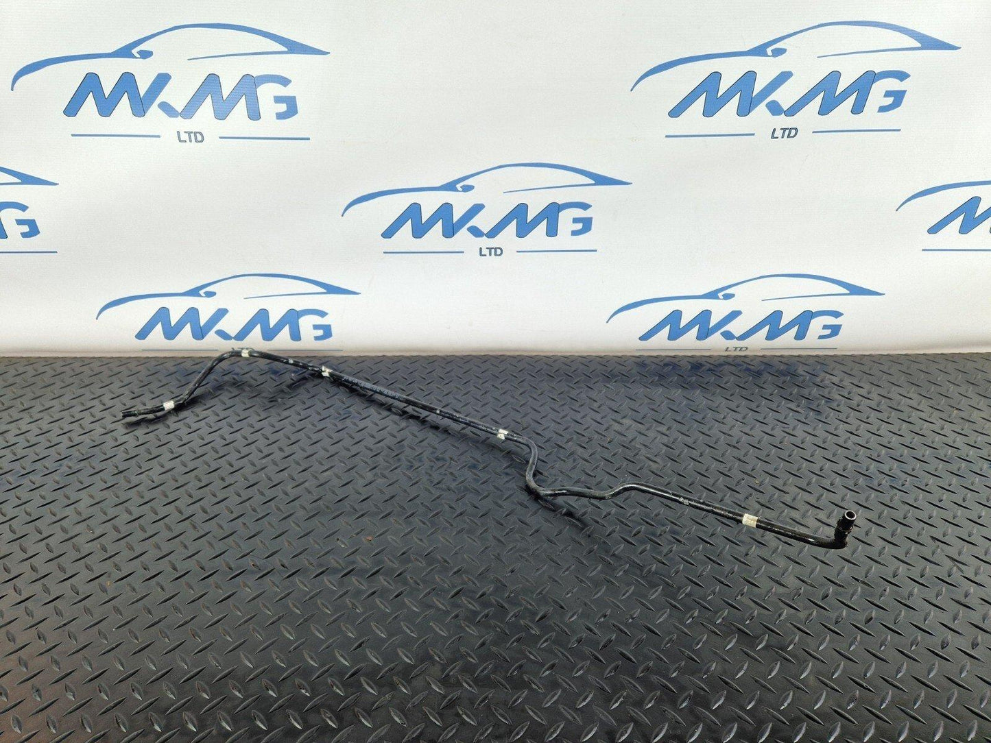 18-ON MERCEDES SPRINTER W907 GENUINE FUEL LINE A9074761200