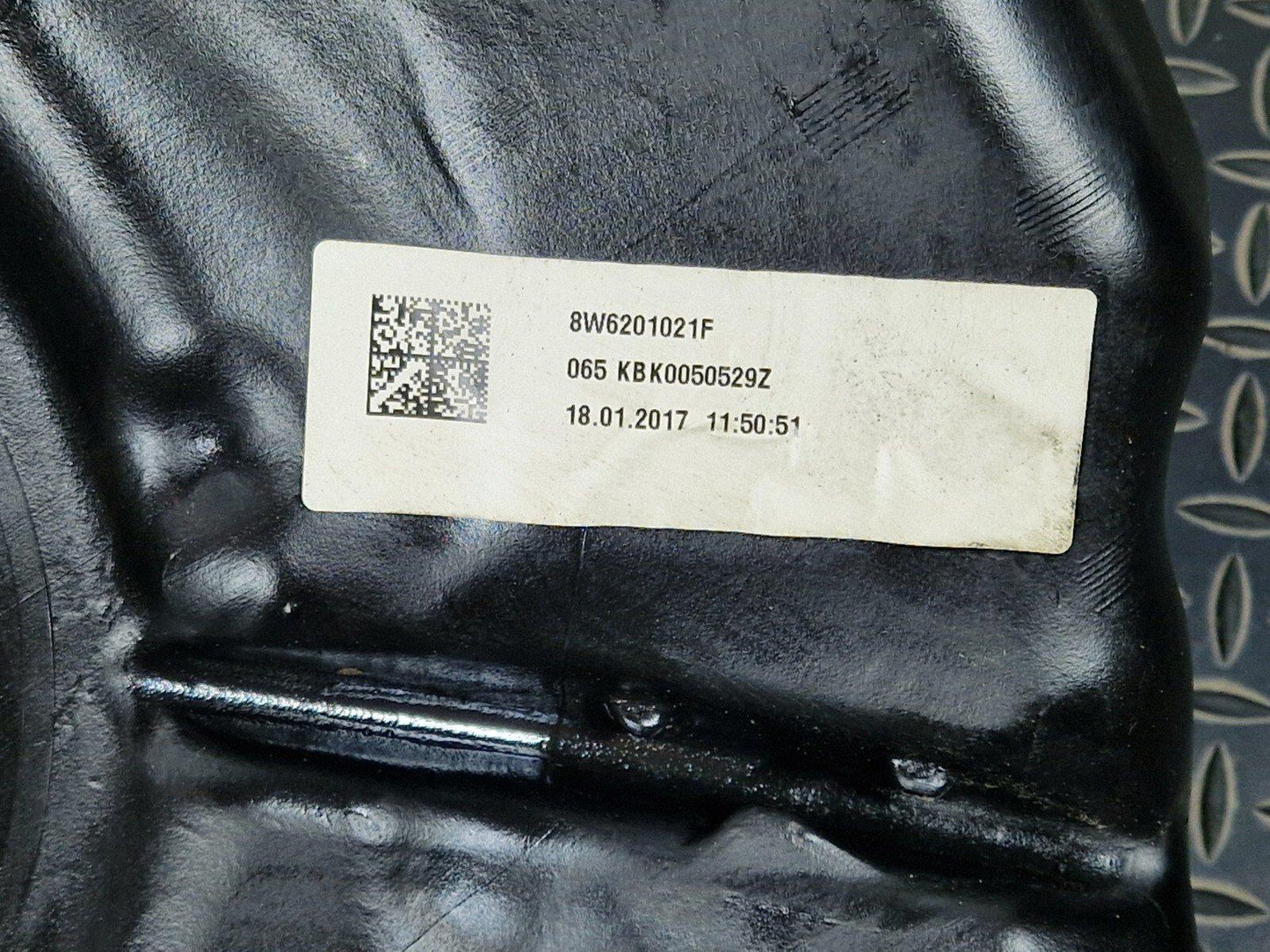 16-23 AUDI A5 F5 QUATTRO GENUINE DIESEL ENGINE FUEL TANK WITH PUMP 8W6201021F