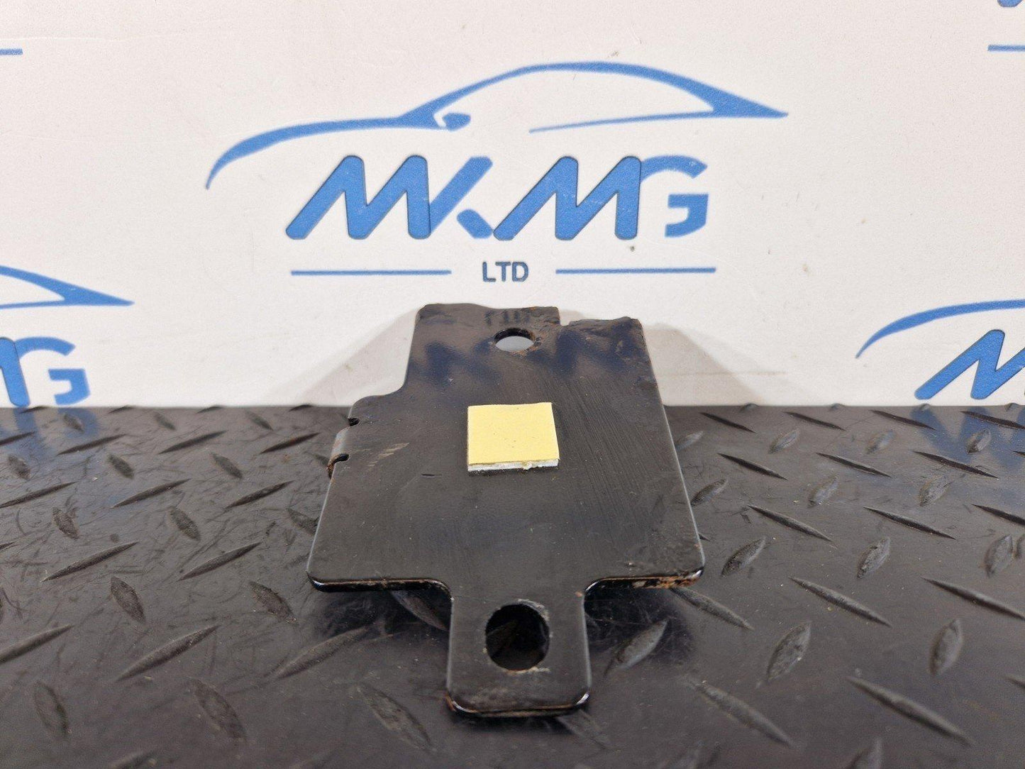 19-ON RANGE ROVER EVOQUE L551 GENUINE FUEL FILTER BRACKET K8D29D371BB