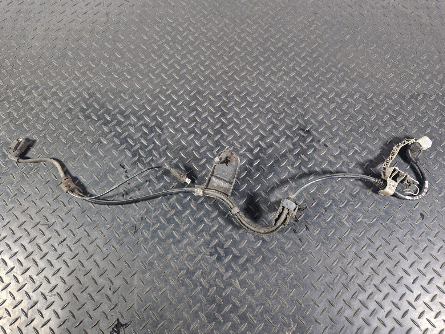 18-ON MERCEDES BENZ W177 O/S/R REAR DRIVER SIDE ABS WIRING LOOM A2475461800