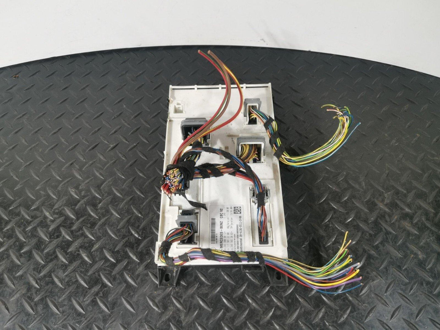 12-18 MERCEDES A B CLA-W176 W246 C117 GENUINE BCM CONTROL MONULE A2469009012