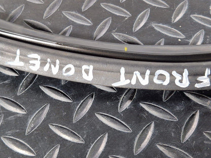 18-ON MERCEDES BENZ SPRINTER W907 OEM BONNET RUBBER SEAL A9108870000