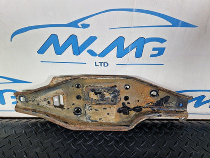 18-ON MERCEDES SPRINTER W907 FRONT BRACKET RIGHT LOWER MOUNT PLATE A9076220800