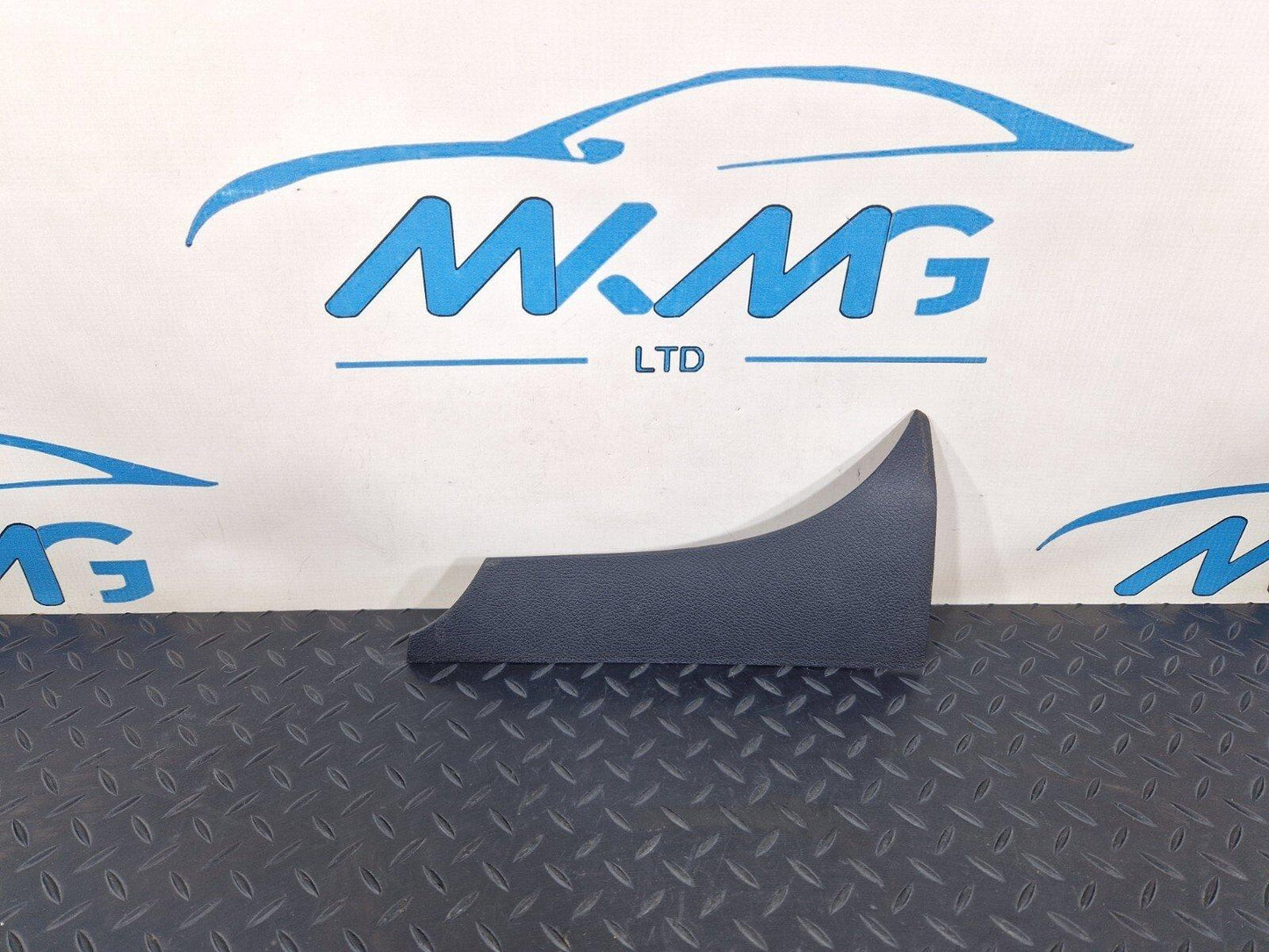 18-ON MERCEDES BENZ SPRINTER W907 DASHBOARD COVER LEFT LOWER TRIM A9106803000