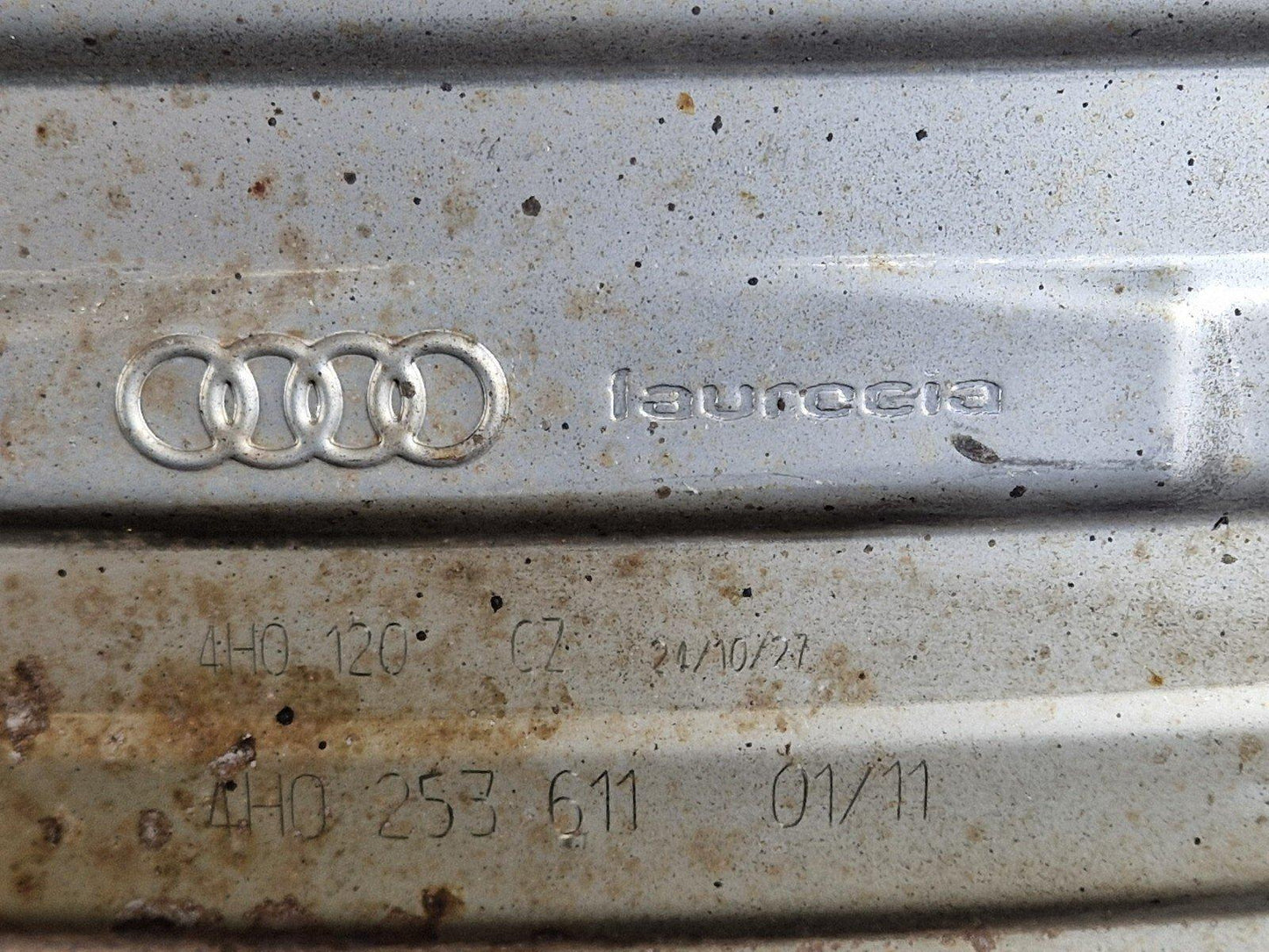 10-17 AUDI A8 4H 4.2 PETROL EXHAUST SYSTEM PIPE & SILENCERS 4H0253411