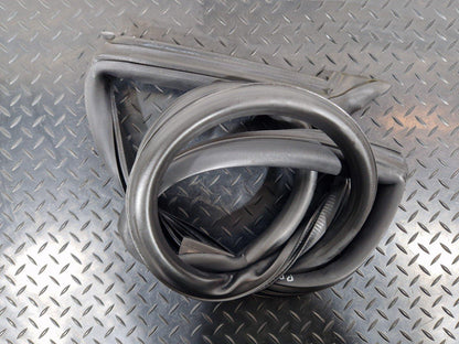 16-23 AUDI A5 F5 SPORTBACK S-LINE REAR LEFT SIDE RUBBER DOOR SEAL 8W8833707
