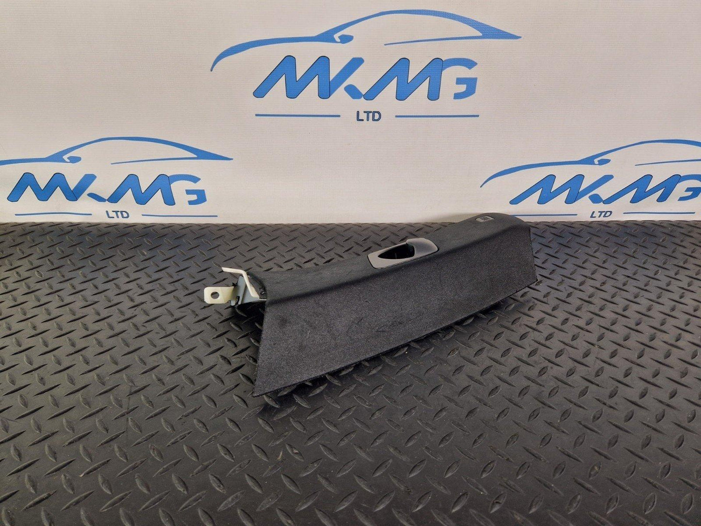 10-13 BMW X5 E70 LCI PILLAR TRIM COVER PANEL BLACK LEFT PASSENGER SIDE 7129756
