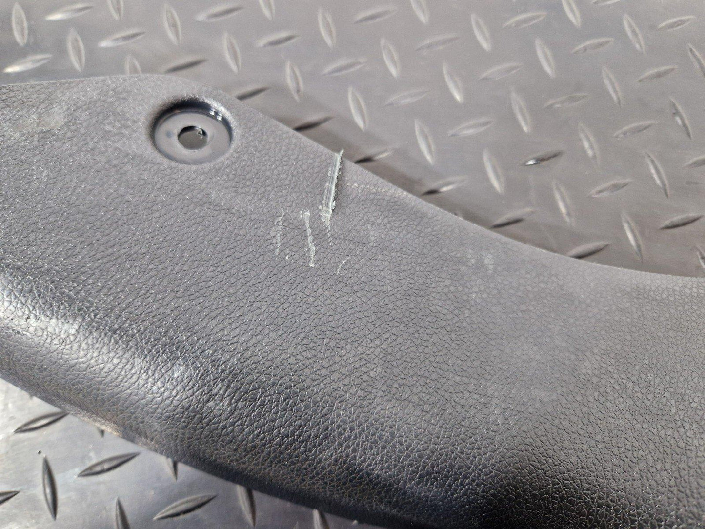 18-ON MERCEDES BENZ SPRINTER W907 FOOT WELL TRIM RIGHT A9076880100