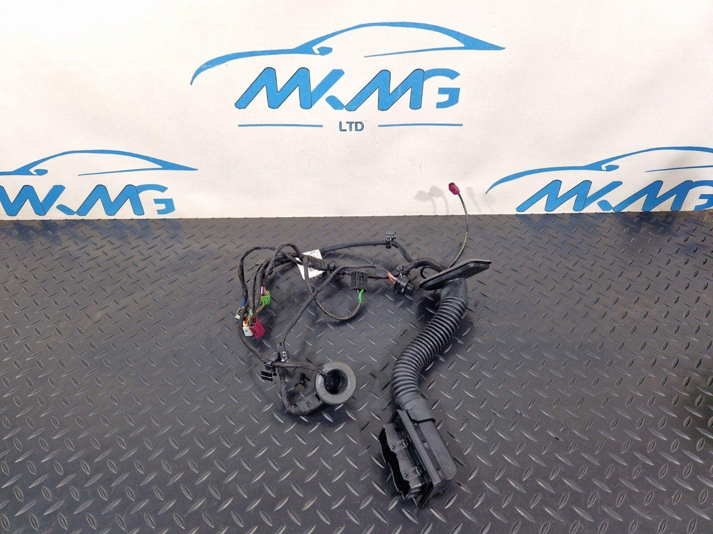 14-21 MERCEDES BENZ C200 W205 FRONT DRIVER SIDE DOOR WIRING LOOM A2055408340