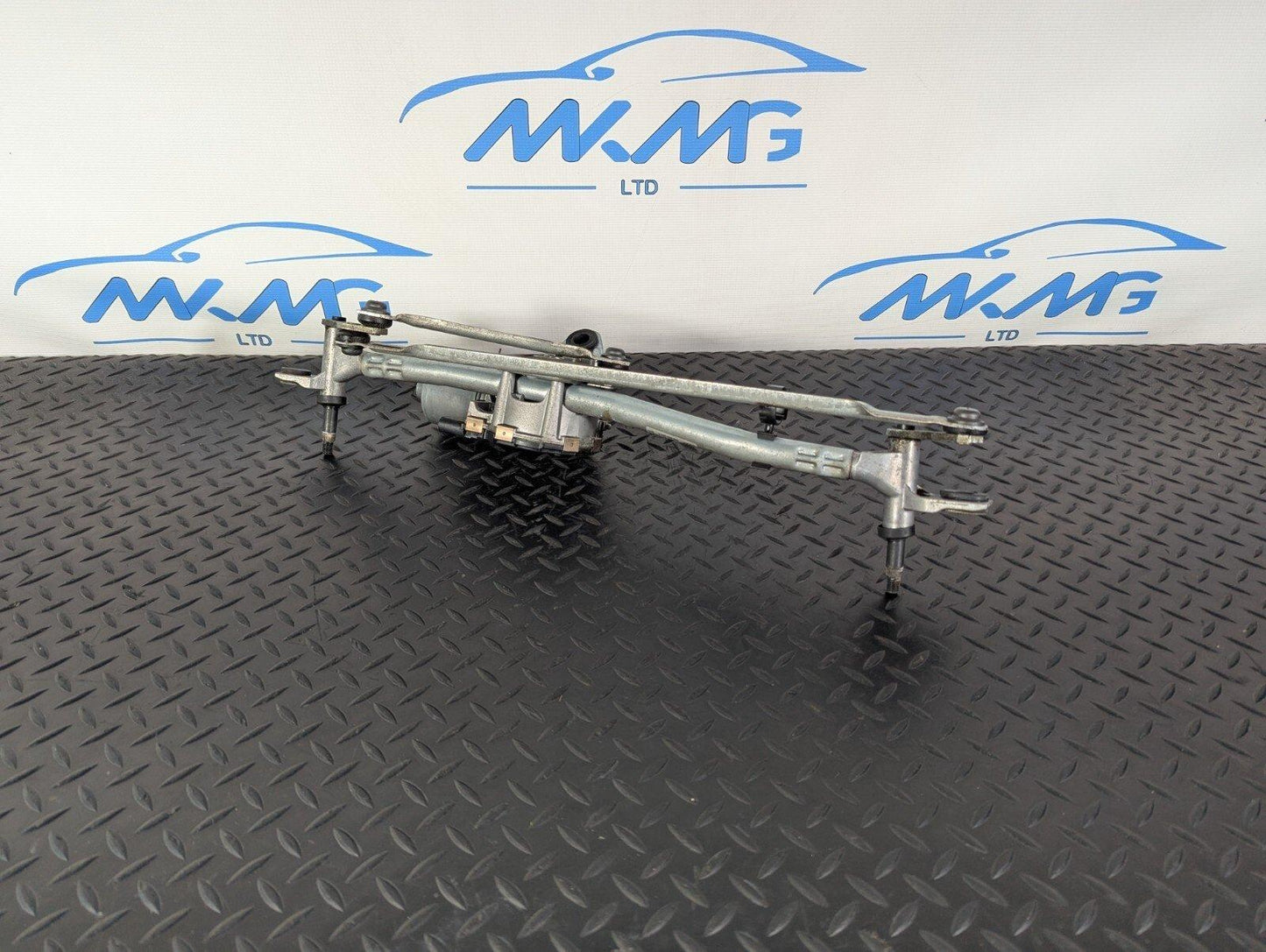 10-17 AUDI A8 4H WIPER MOTOR FRONT WINDSCREEN WIPER MOTOR 4H2955119C 4H2955023C