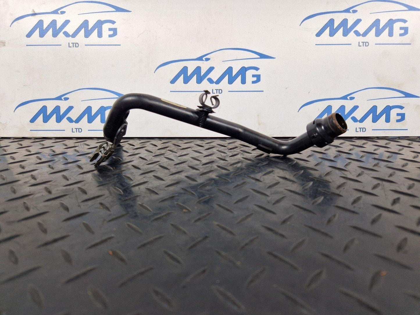 16-19 AUDI A4 B9 GENUINE WATER COOLING HOSE PIPE PIPELINE 04L122157BT