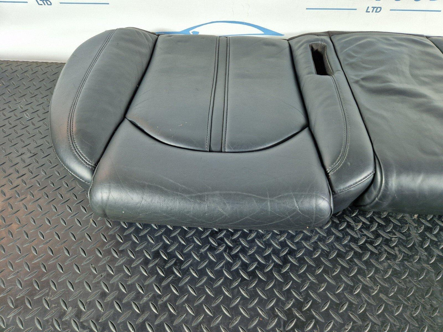 10-17 AUDI A8 4H REAR SEAT BASE LEATHER BENCH IN BLACK 4H0885405C