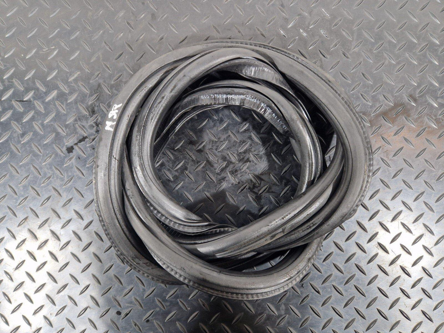 16-19 AUDI A4 B9 Rear Right or Left Door Rubber Seal 8W5833721B