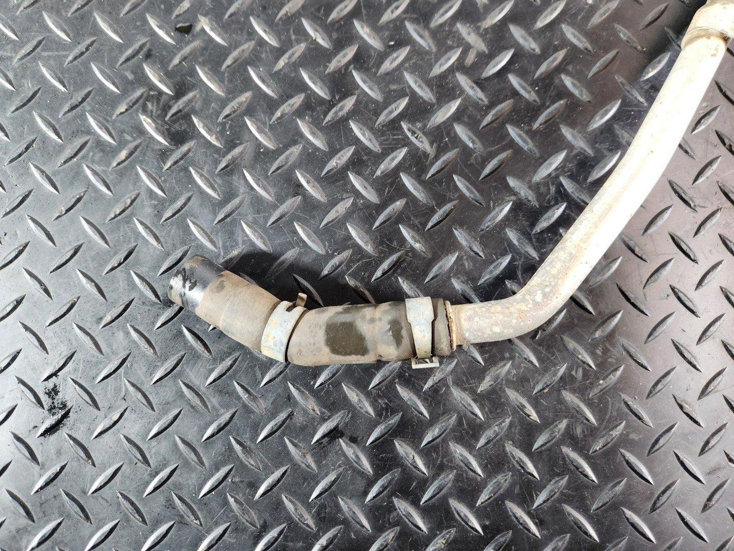 10-18 VW TOUAREG 7P 3.0 DIESEL A/C AIR CON HOSE PIPE 7P0819926C