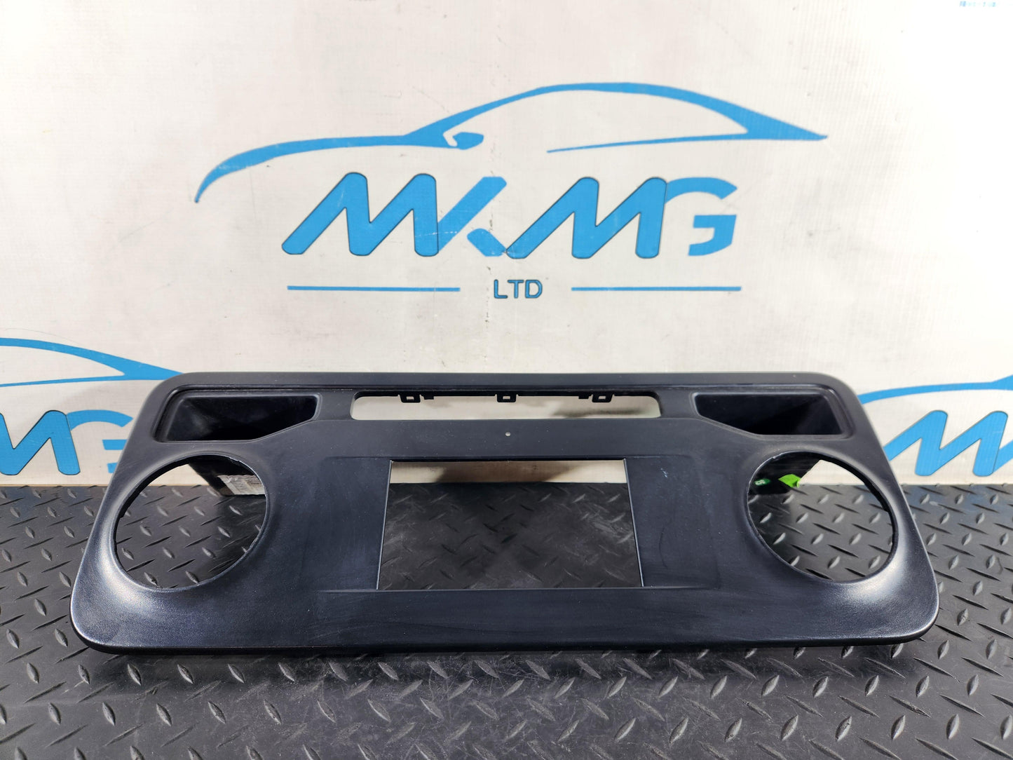Mercedes-Benz Sprinter W907 Genuine Radio Music Multifunction Trim A9108209000