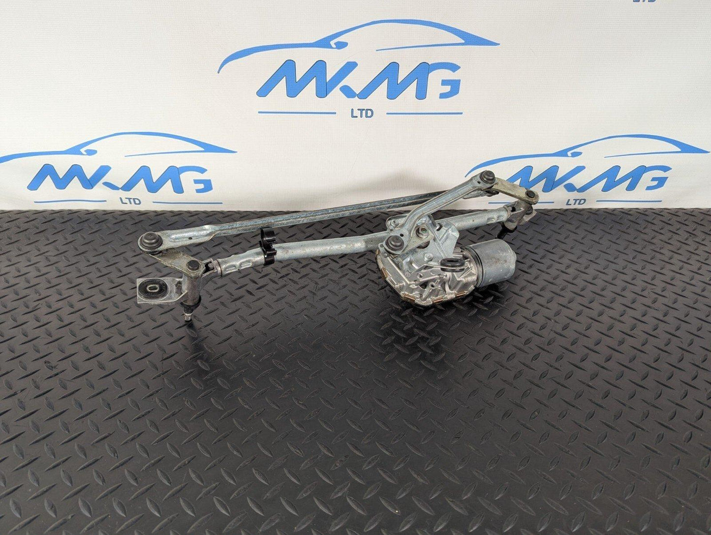 10-17 AUDI A8 4H WIPER MOTOR FRONT WINDSCREEN WIPER MOTOR 4H2955119C 4H2955023C