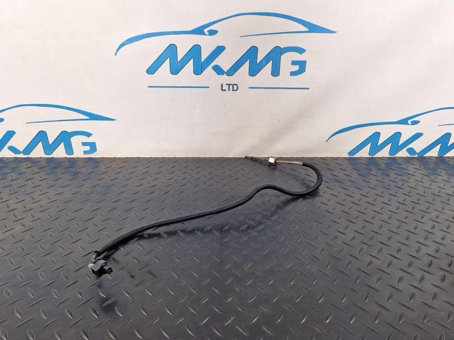 14-21 MERCEDES BENZ C300h W205 OEM EXHAUST GAS TEMPERATURE SENSOR A0009059705