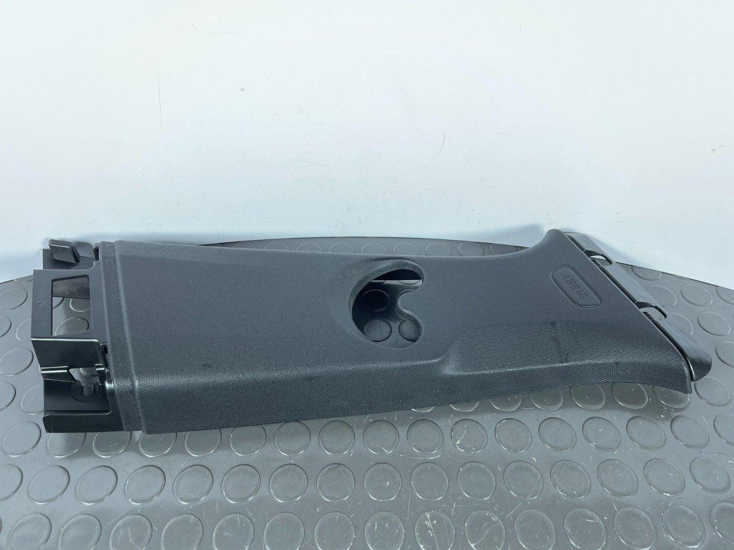 14-21 BMW 2 SERIES GRAN TOURER F45 F46 FRONT RIGHT B PILLAR TRIM BLACK 7329588