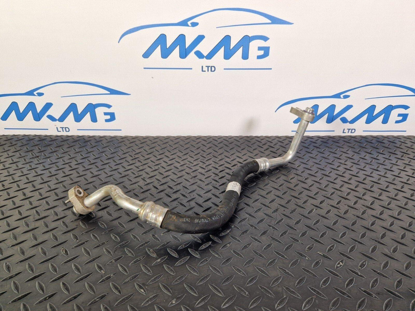 14-21 MERCEDES BENZ C200d W205 DIESEL A/C AIR CONDITIONING PIPE A2058307201